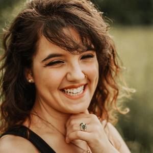 Meet your Posher, Mackenzie